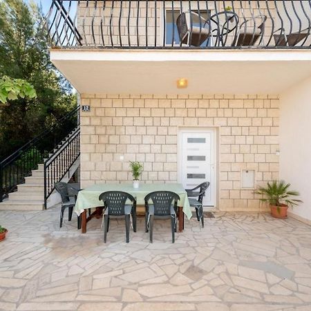 Ferienwohnung In Arbanija Mit Meerblick, Balkon, Klimaanlage, W-Lan 5137-1 Τρογκίρ Εξωτερικό φωτογραφία