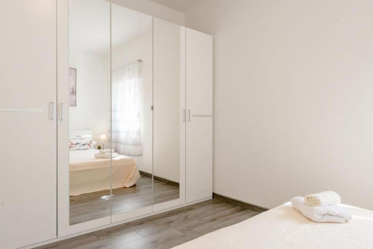 Ferienwohnung In Arbanija Mit Meerblick, Balkon, Klimaanlage, W-Lan 5137-1 Τρογκίρ Εξωτερικό φωτογραφία